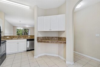 3717 Sonoma Dr in Riviera Beach, FL - Building Photo - Building Photo