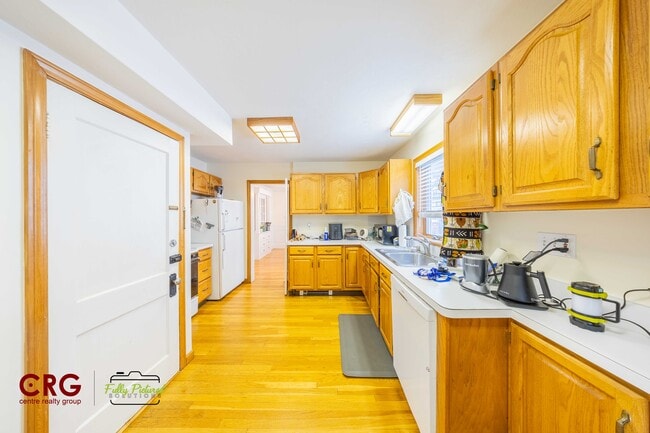 21 Salisbury Rd, Unit #1