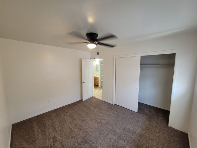 property at 914 E 2nd St