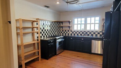 3008 22nd St in Lubbock, TX - Foto de edificio - Building Photo