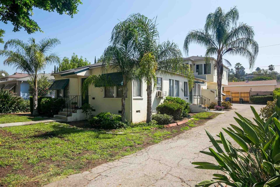 4406 Verdugo Rd. in Los Angeles, CA - Building Photo