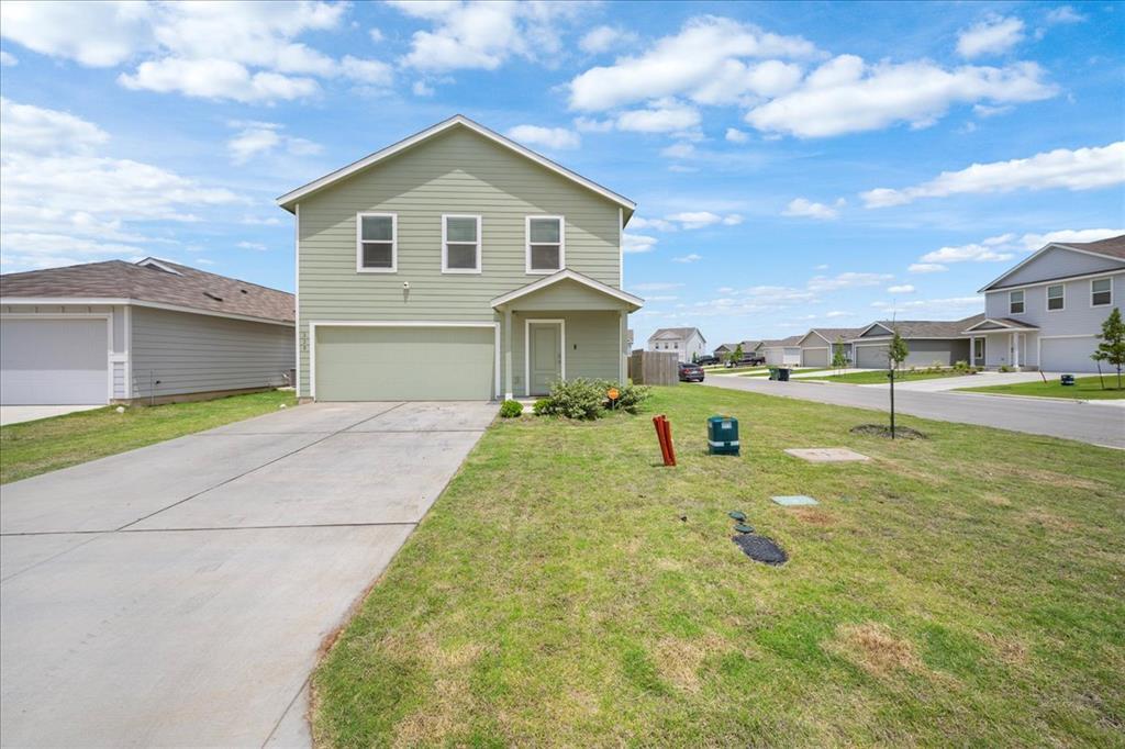220 California Bnd in Jarrell, TX - Building Photo