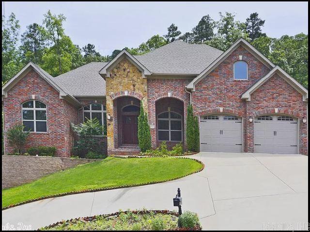property at 111 Chelle Ln