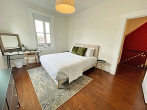 1826 Republic St in Cincinnati, OH - Building Photo - Building Photo