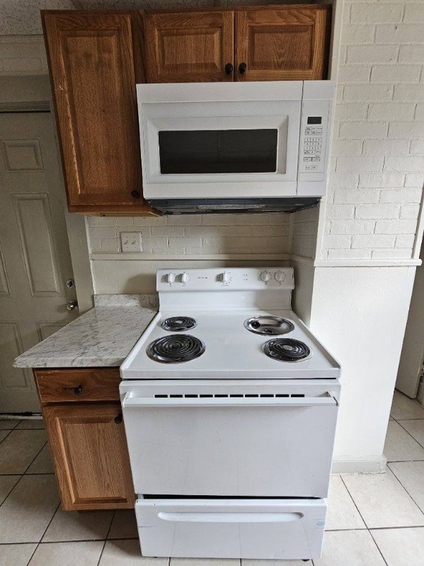 7 Mt Pleasant St, Unit 2L in Worcester, MA - Building Photo - Building Photo