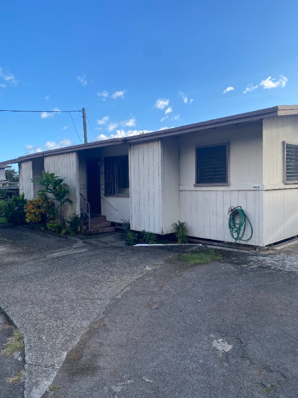 property at 645 Wyllie St