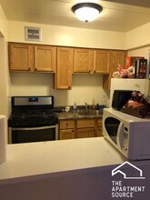 6821 N Sheridan Rd, Unit 205 in Chicago, IL - Building Photo - Building Photo