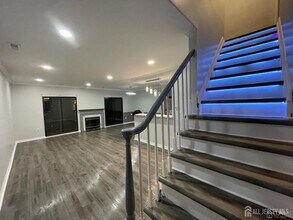 42 Ashford Dr in Plainsboro, NJ - Building Photo - Building Photo