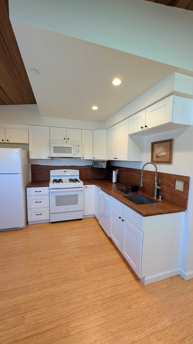 440 East St in Healdsburg, CA - Building Photo - Building Photo