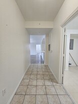 7965 Preserve Cir in Naples, FL - Building Photo