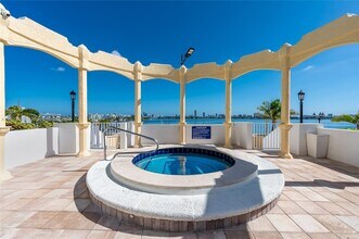 7601 E Treasure Dr, Unit 2111 in North Bay Village, FL - Building Photo - Building Photo