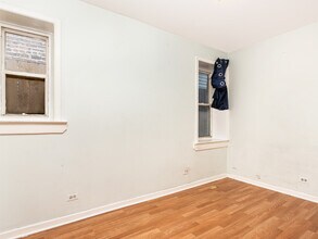 2628 S Kedzie Ave, Unit Garden in Chicago, IL - Foto de edificio - Building Photo