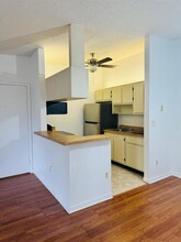 9466 S Belfort Cir, Unit 212 in Tamarac, FL - Building Photo - Building Photo