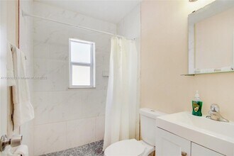 518 SW 7th Ave in Miami, FL - Building Photo - Building Photo