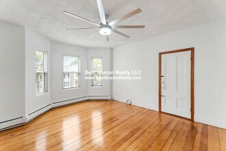 339 Norfolk St in Cambridge, MA - Building Photo - Building Photo