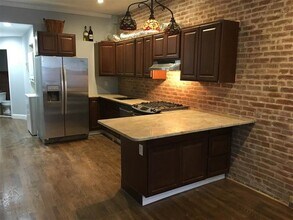 68 Park Ave in Hoboken, NJ - Building Photo - Building Photo