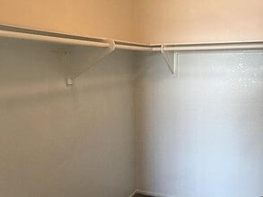 10641 Lakeside Dr S in Garden Grove, CA - Building Photo - Building Photo