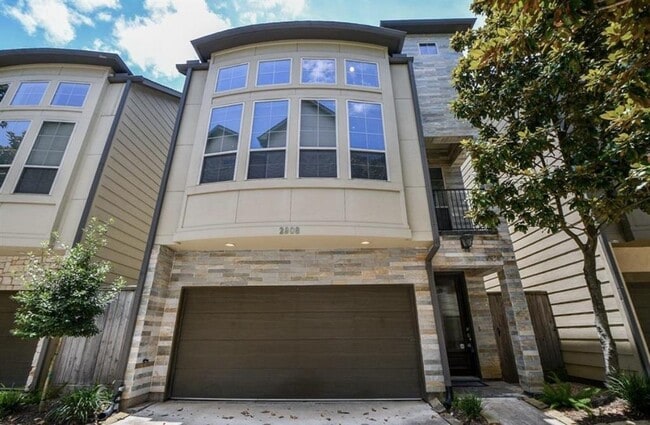 property at 2908 Leeland St