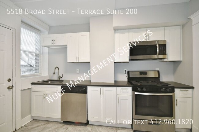 property at 5518 Broad St
