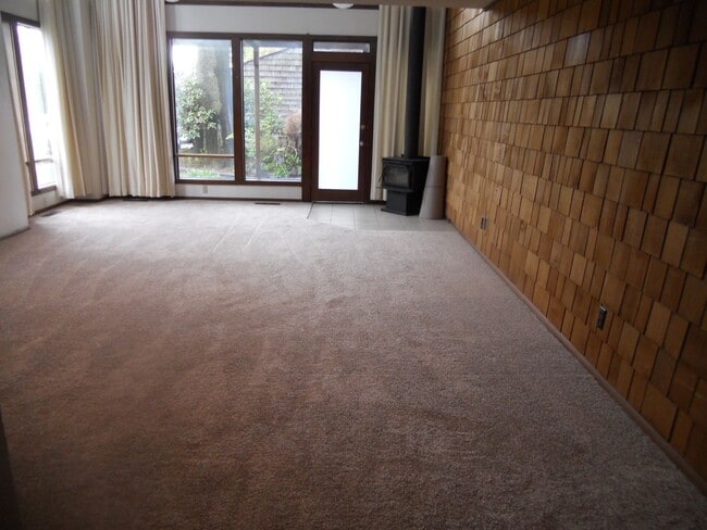 1304 63rd St SE in Everett, WA - Building Photo - Building Photo