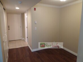 300 10th Ave in Seattle, WA - Building Photo - Building Photo