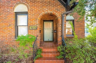 1737 Albans Rd, Unit 1 in Houston, TX - Foto de edificio - Building Photo