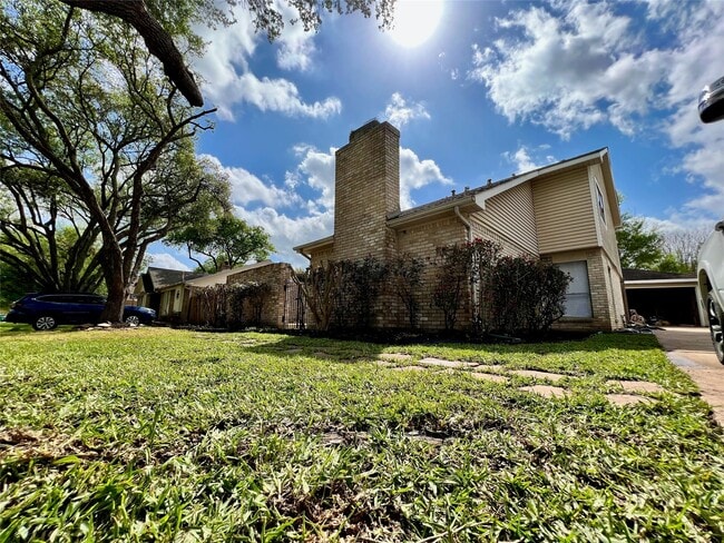 21339 Park Mt Dr