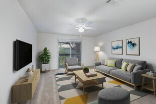 Colonial Oaks Apartments in Gainesville, FL - Building Photo