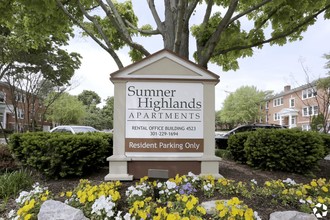 Sumner Highlands Apartments in Bethesda, MD - Building Photo - Building Photo