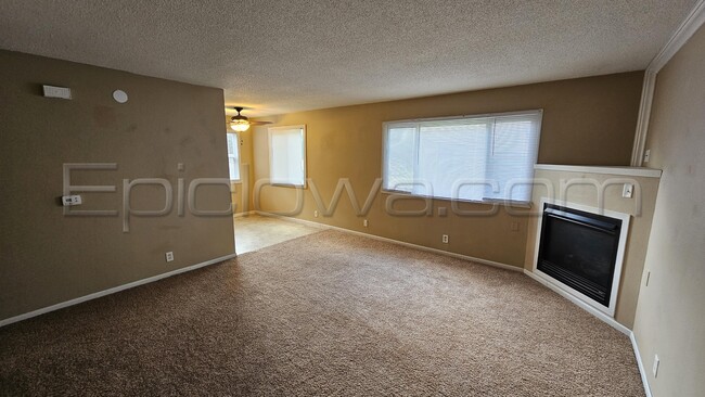 property at 1207 O Ave Pl NE