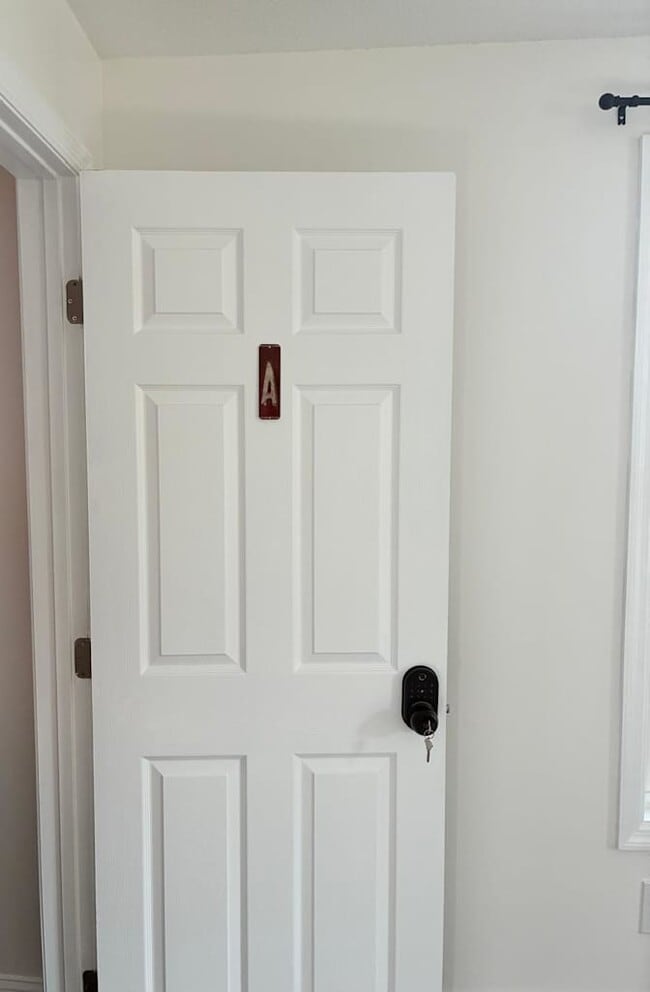 property at 2827 E 5th Ave