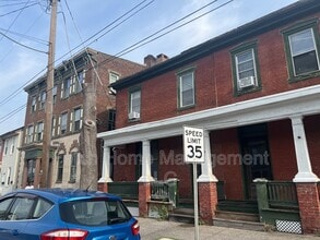 107-109 E Main St in Camp Hill, PA - Building Photo - Building Photo