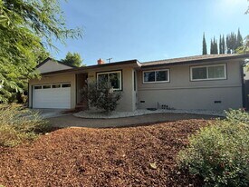 7000 Dudley St in Citrus Heights, CA - Building Photo