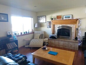 180 Coral Dr in Sequim, WA - Building Photo - Building Photo