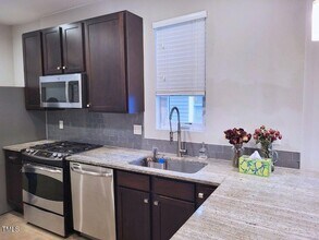 121 Camden St in Raleigh, NC - Building Photo - Building Photo