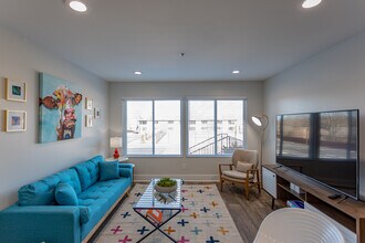 The Flats Off Madison in Clarksville, TN - Building Photo - Interior Photo