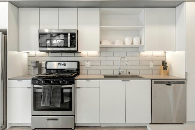 14125 Denver W Cir-Unit -001-1213 in Golden, CO - Building Photo - Building Photo