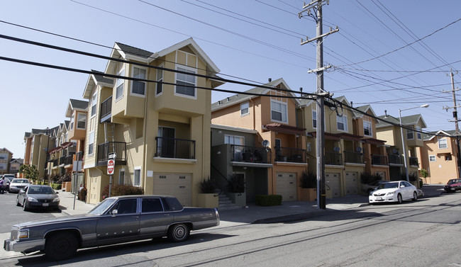 Heritage Homes in San Francisco, CA - Building Photo - Building Photo