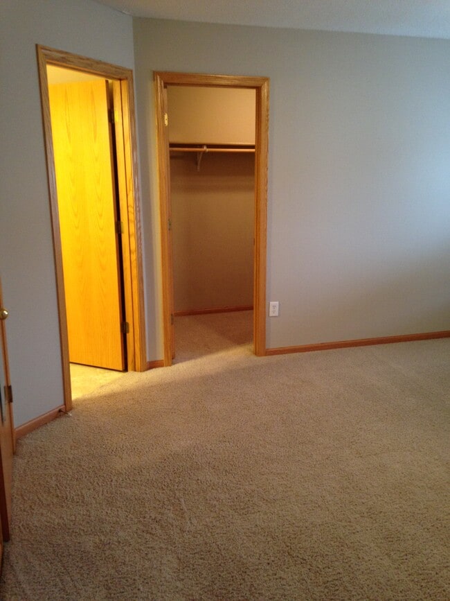 property at 2106 Linden Trl