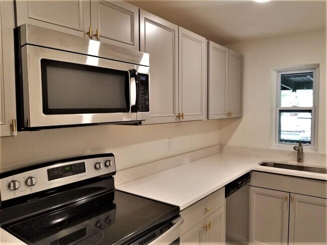 3520 Post St-Unit -4 in Jacksonville, FL - Building Photo - Building Photo