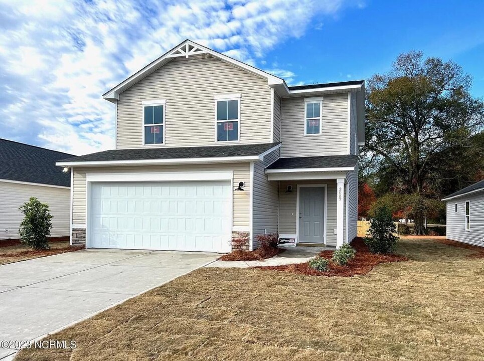 3087 Day Dream Ln in Belville, NC - Building Photo