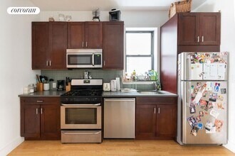 989 Seneca Ave in Queens, NY - Building Photo - Building Photo