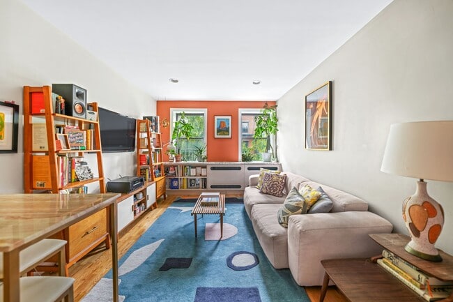 507 E 12th St in New York, NY - Building Photo - Building Photo