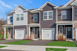 13 Arlotta St in Glassboro, NJ - Foto de edificio - Building Photo