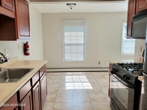 66 Stonehurst Blvd in Freehold, NJ - Building Photo - Building Photo