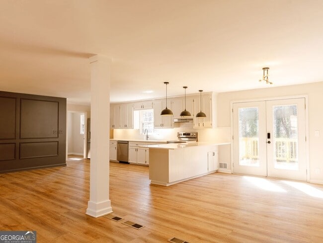 95 Simpson Dr NE in Kennesaw, GA - Building Photo - Building Photo