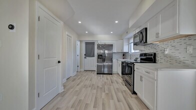 5338 Jay St NE in Washington, DC - Building Photo - Building Photo