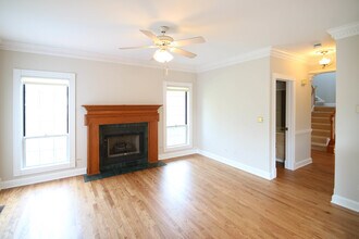 648 W Parkside Dr in Palatine, IL - Building Photo - Building Photo