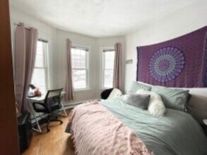 19 Bucknam St, Unit 3 in Boston, MA - Building Photo - Building Photo