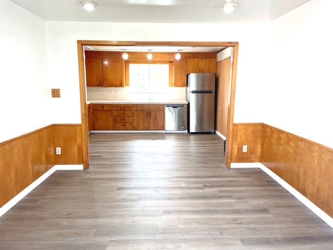 6815 Moeser Ln, Unit 6815 Moeser Ln Unit B in El Cerrito, CA - Foto de edificio - Building Photo